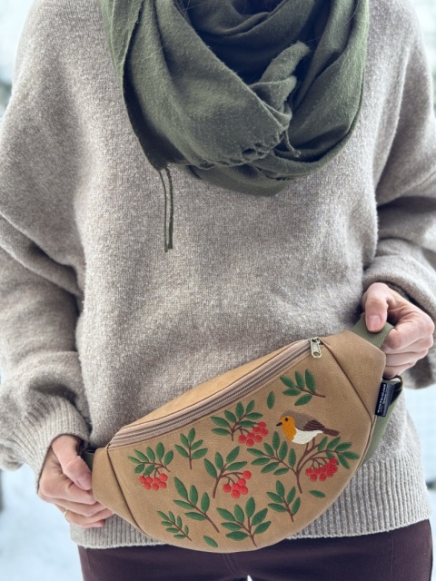 nerka - rudzik w jarzębinie