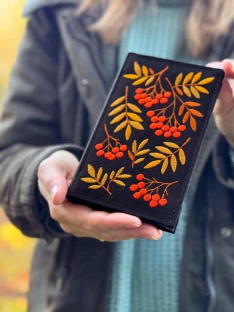 portfel - czarna jarzębina